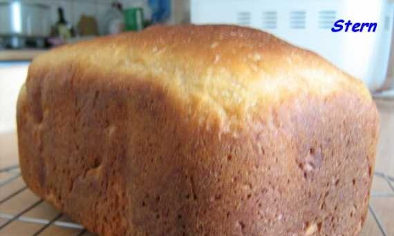 Wheat bread "Cappuccino" (bread maker)