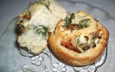 Curd buns with dill