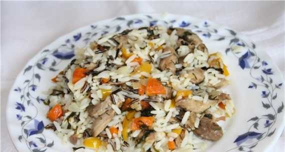 Turkey thigh fillet with vegetables and rice