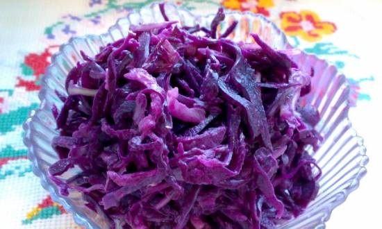 Red cabbage, pickled