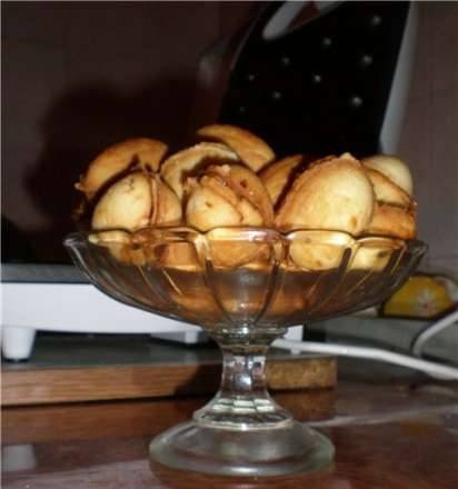 Shortcrust pastry nuts