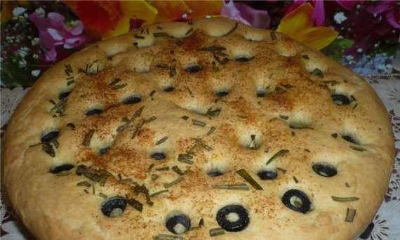Focaccia with rosemary and olives
