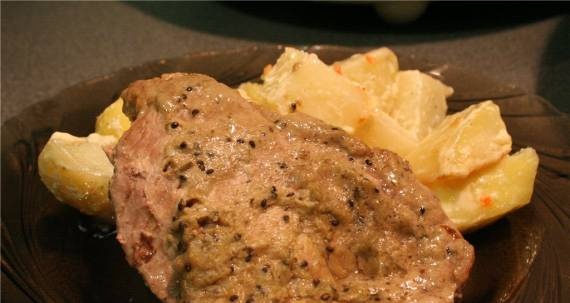 Carne con kiwi y patatas (Cuco 1054)