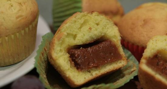 Cupcakes stuffed with boiled condensed milk