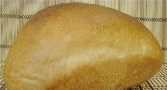 Spontaneously fermented sourdough bread