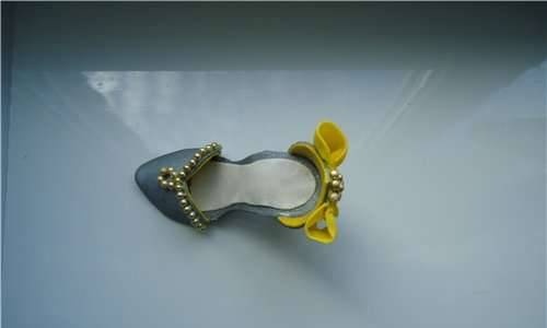 Mastic shoe