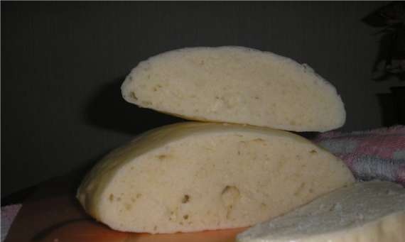 Párolt kenyér