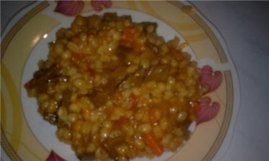 Beef heart with barley in tomato sauce (Multicooker Panasonic SR-TMH 18 LTW)