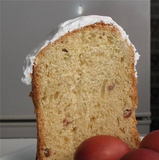 Kulich "Delicious" on yolks (in a bread maker)