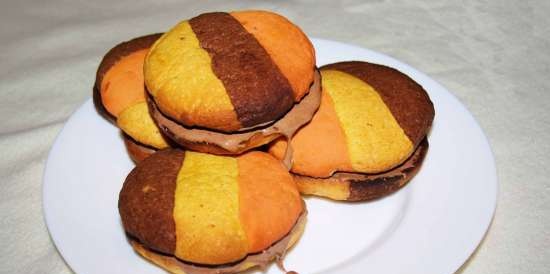 Biscotti sandwich con torrone alle noci