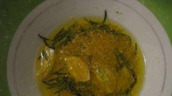 Fisarmonica di patate (Hasselback) con aglio, limone e rosmarino