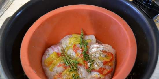 Bacalao guisado en vino blanco y patatas hervidas con espinacas (dos en uno) en olla a presión Oursson