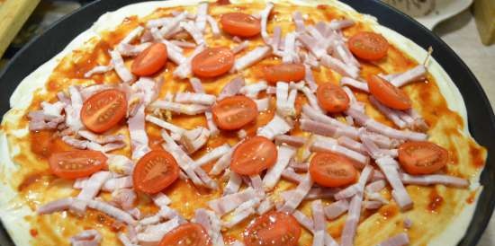 Igénytelen pizza a Pizza Maker Princess 115000-ben