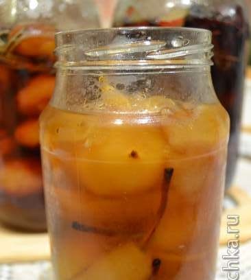 Deserowe suszone śliwki „owoce kandyzowane (owoce glace)” z rumem, anyżem gwiaździstym, cynamonem, różowym pieprzem