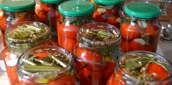 How to calculate the number of cans and marinade for preserving vegetables and fruits
