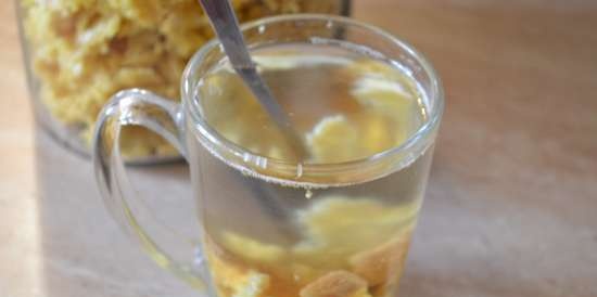 Azonnali gyömbér-citromos tea (Oursson elektromos szárító dehidrátor)