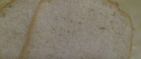 Pane di grano con fieno greco su lievito naturale.