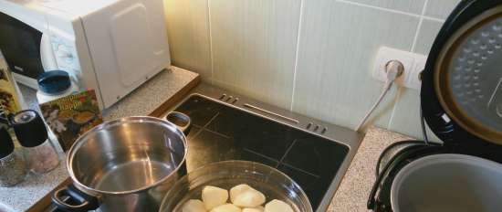 Aardappelen met champignons in zure room