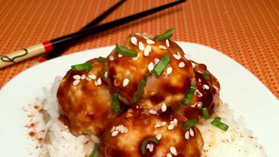 Kjøttboller i orientalsk stil i en krydret soya-ingefærglasur