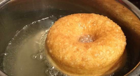 Beigne Donuts (fransk) med vaniljesaus - av Régis Trigel