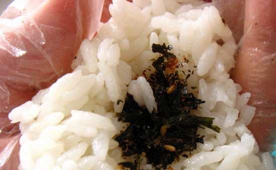 Onigiri (rizs sütemények)