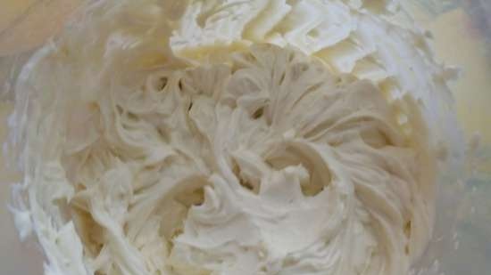 Cupcakes fehér rózsák (Tiramisu íz)