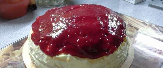 Ciasto naleśnikowe z kremem mascarpone i sosem jagodowym