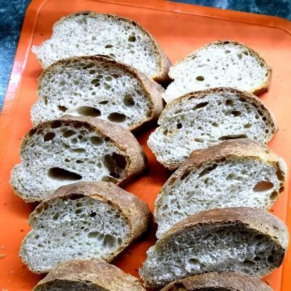 Savanyú szürke kenyér (burgonya-ugrás kezdő)