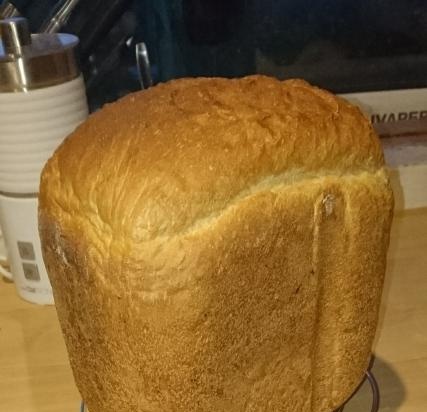 Pane con ricotta (macchina per il pane)