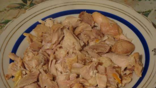 Sopa de trigo sarraceno sobre muslos de pollo (olla a presión multicocinadora Gorenje MCB6BA)
