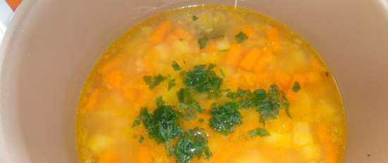 Lenten erte puré suppe med grønnsaker i en multikoker Philips HD4726 / 03