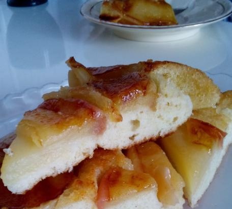 Torta di mele ambrata di T.L. Tolstoy