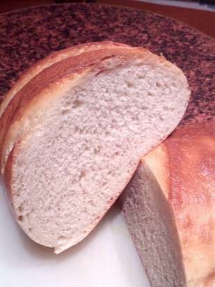 Kovászos kenyér búzadarával
