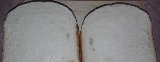 Francia kenyér kenyérsütőben préselt élesztővel