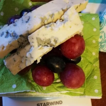 Csirke filé szőlővel és kék sajttal