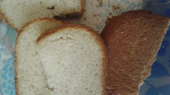 Tejfölös kenyér kenyérsütőben