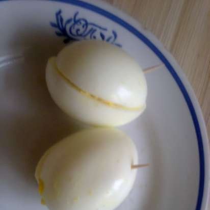 Gefuellte Eier in Baden (fylte egg i Baden-stil)
