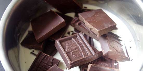حلوى الشوكولاتة الدافئة مع الماسكاربوني