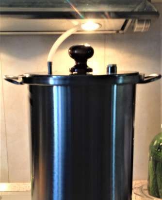 Eredeti HANHI dohányzóház rozsdamentes acélból, vízzáróval