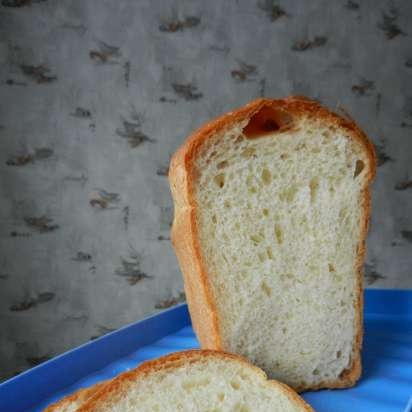 Chleb maślany w opakowaniu wg GOST - metoda przyspieszona (w piekarniku)