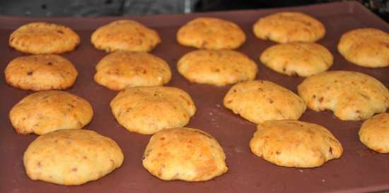 Steba galletas de queso y tocino a la plancha