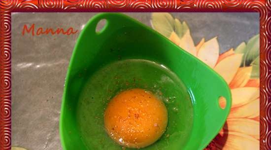 Uova in camicia con cavolo cappuccio al vapore e olio all'aglio (multicooker KitchanAid)
