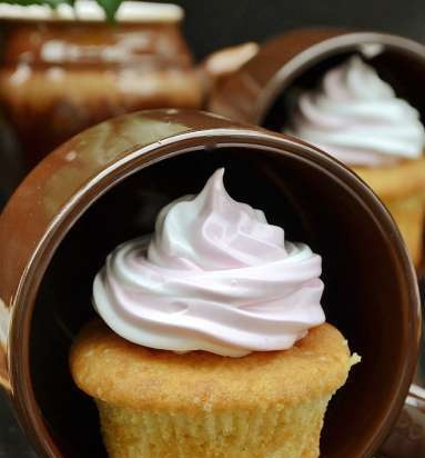 Vanilje cupcakes med proteinkrem