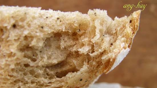 Pane di segale di grano con caffè e pepe