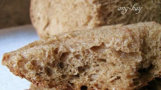 خبز القمح الجاودار مع مستخلص الشعير