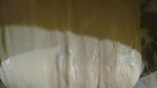 Mézes tekercs karamellával és mogyoróval (mesterkurzus)