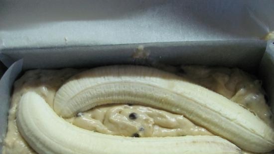 Babeczka bananowa z kroplami czekolady