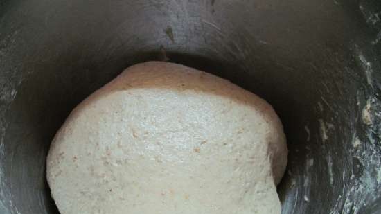 Pane a lievitazione naturale con miele di grano saraceno