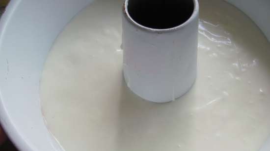 Thạch với dâu và mousse