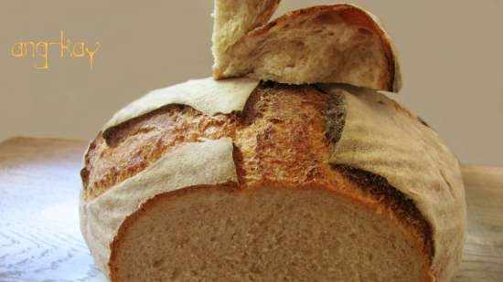Pane a lievitazione naturale e siero di latte